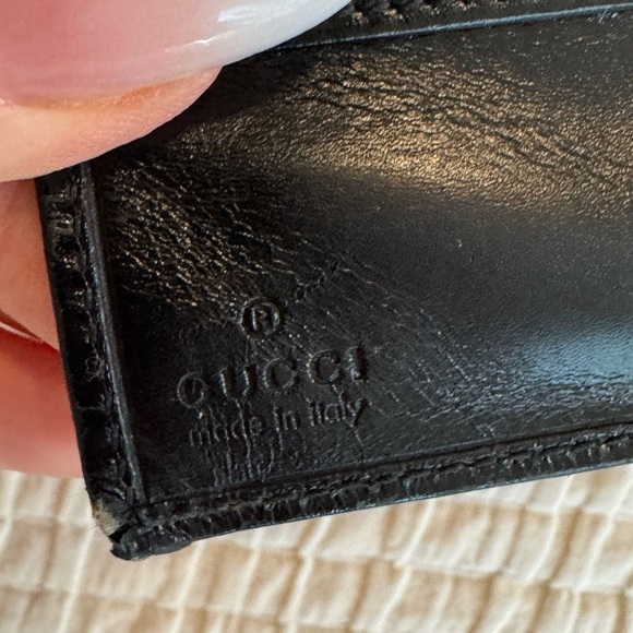 GUCCI Vintage Black Leather Long Wallet/Checkbook Holder (FLAWED) - Picture 4 of 11